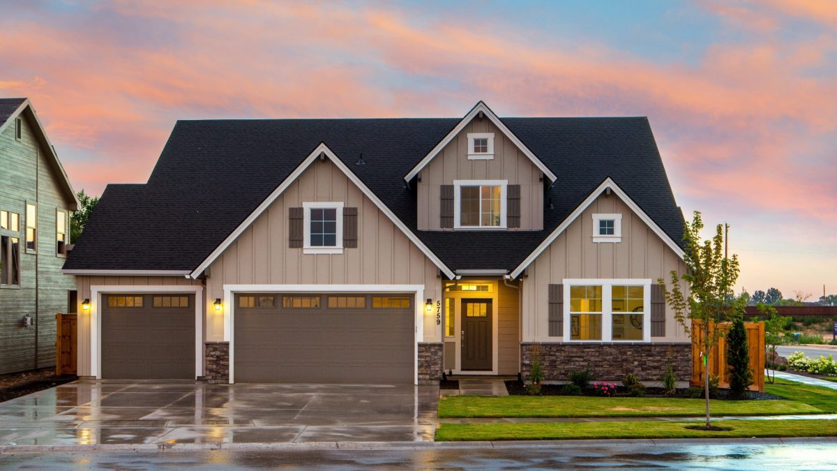 suburban house with best mortgage rates in Maryland