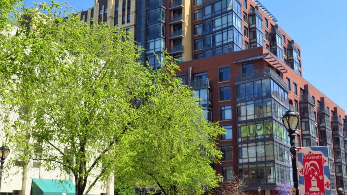 learn about mortgage brokers in Rockville MD with help of this photo of downtown Rockville